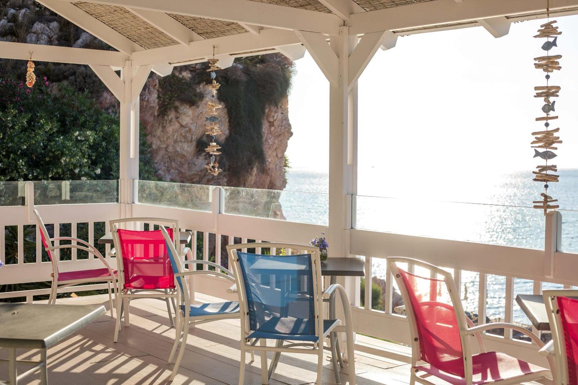 Ilidi Rock Aparthotel Livadia  Exteriör bild